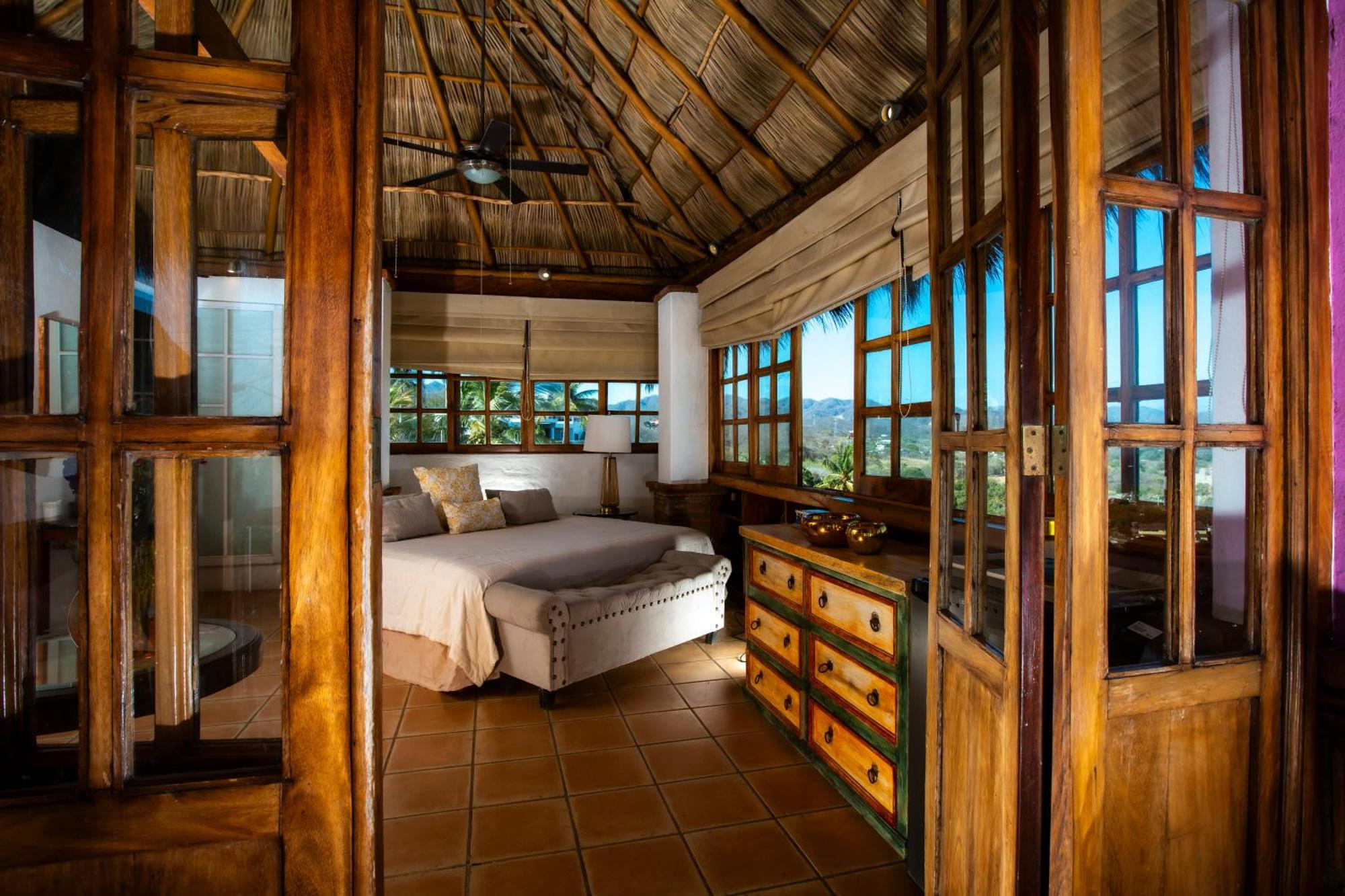 Villa Bella Bed & Breakfast Inn La Cruz de Huanacaxtle Bagian luar foto
