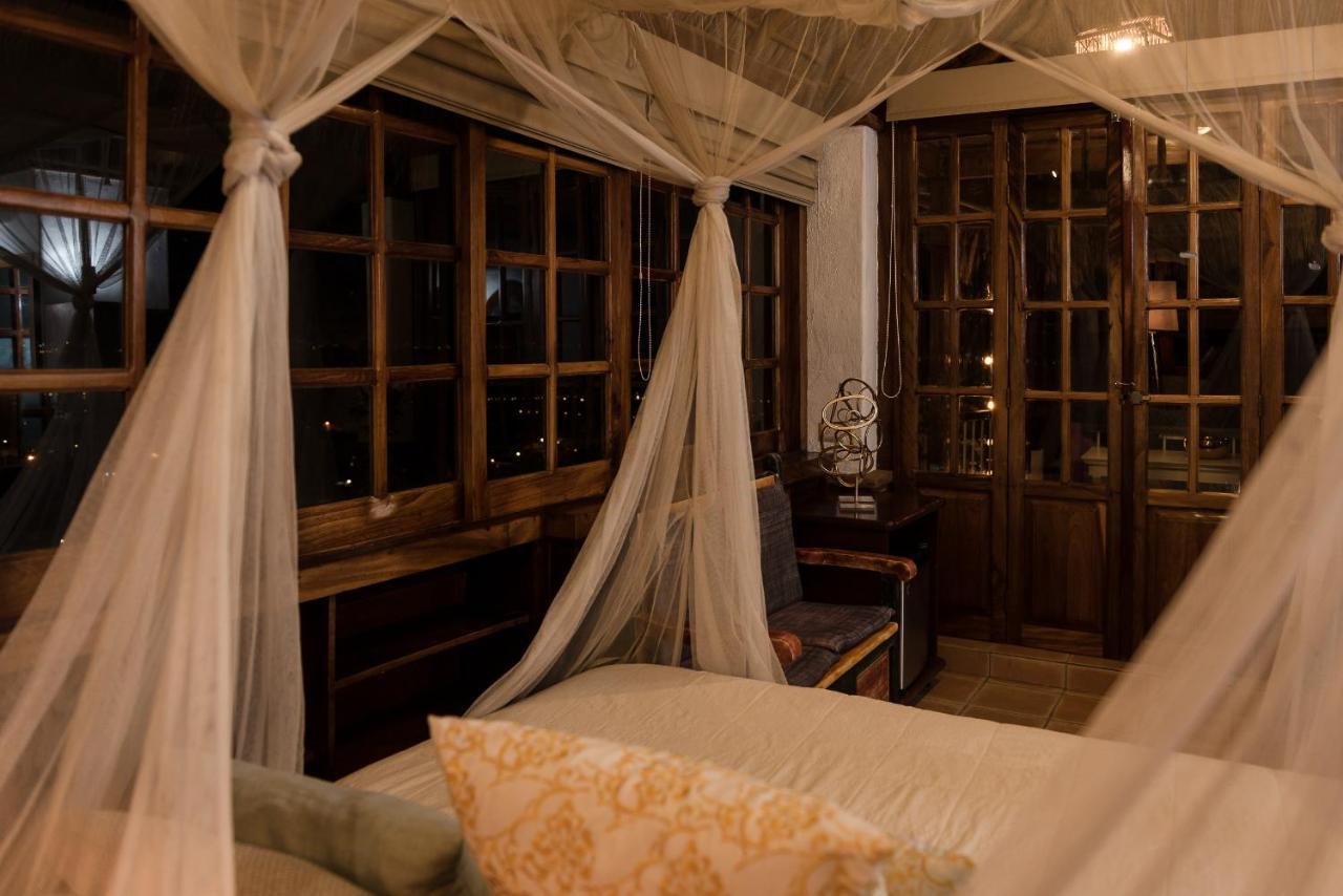 Villa Bella Bed & Breakfast Inn La Cruz de Huanacaxtle Bagian luar foto